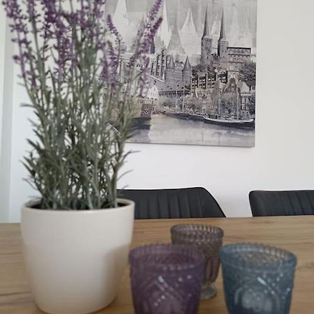 Strandnahe Ferienwohnung Тиммендорфер-Штранд Экстерьер фото